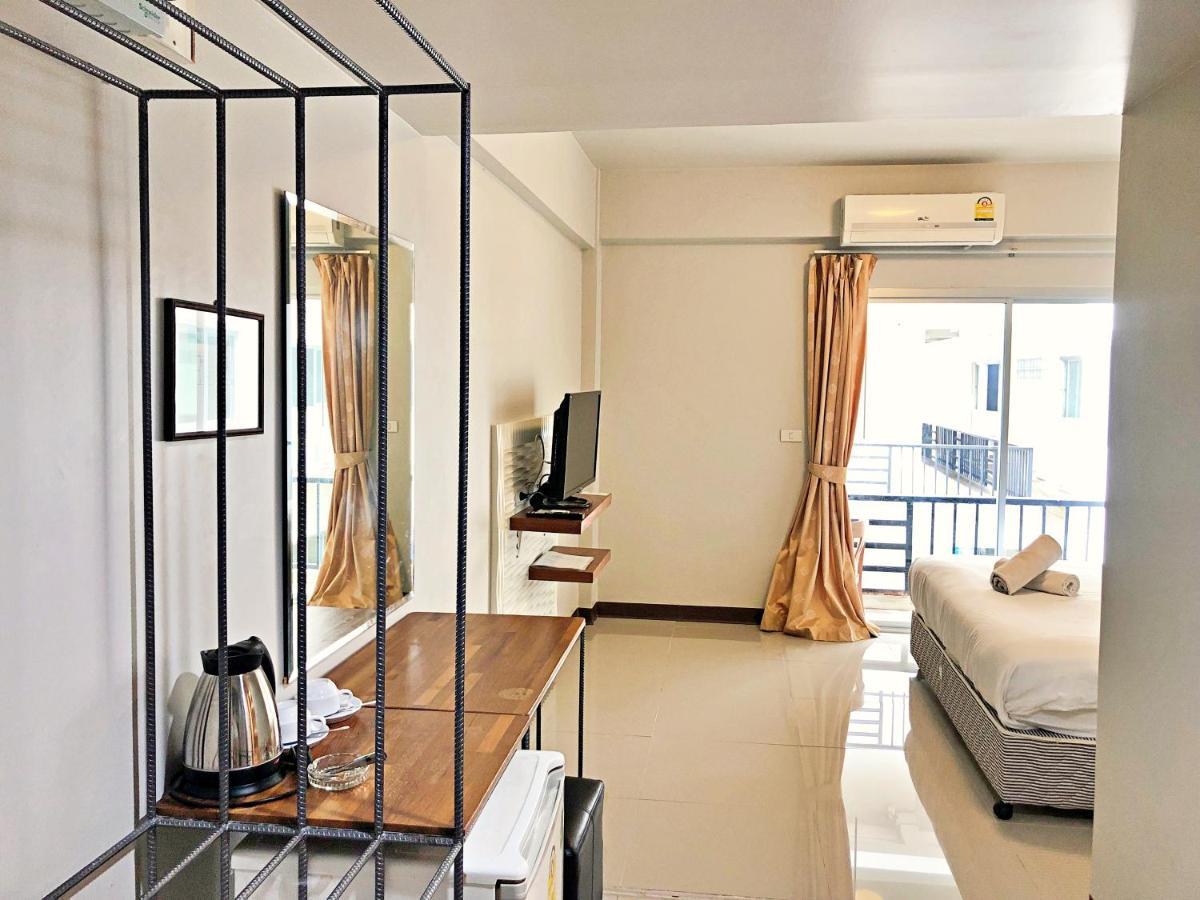 Assasa Huahin Hotell Exteriör bild